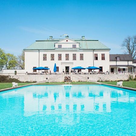 Haeringe Slott Hotel Musko Havsbad Exterior foto