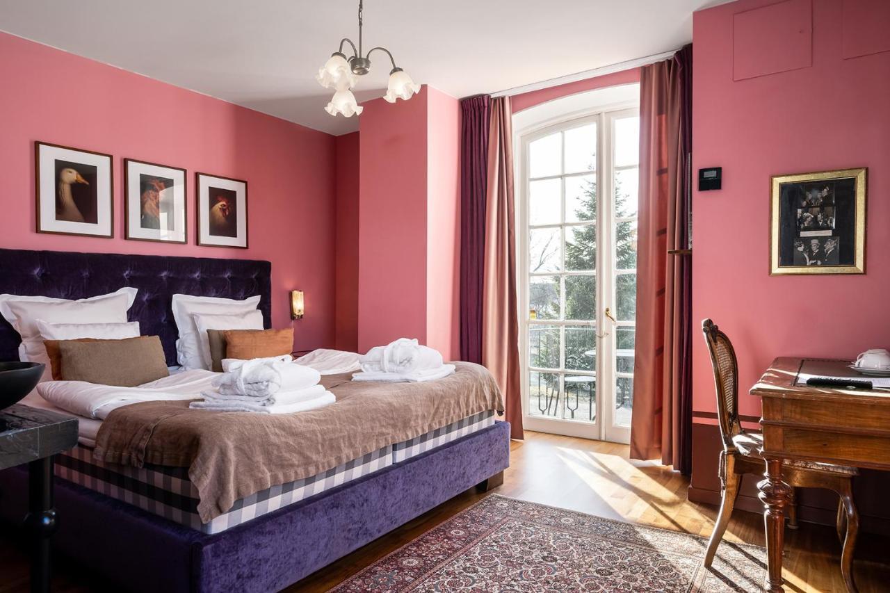 Haeringe Slott Hotel Musko Havsbad Exterior foto