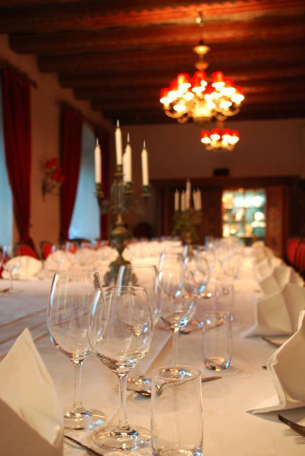 Haeringe Slott Hotel Musko Havsbad Exterior foto