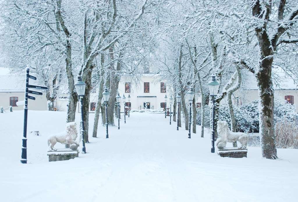 Haeringe Slott Hotel Musko Havsbad Exterior foto
